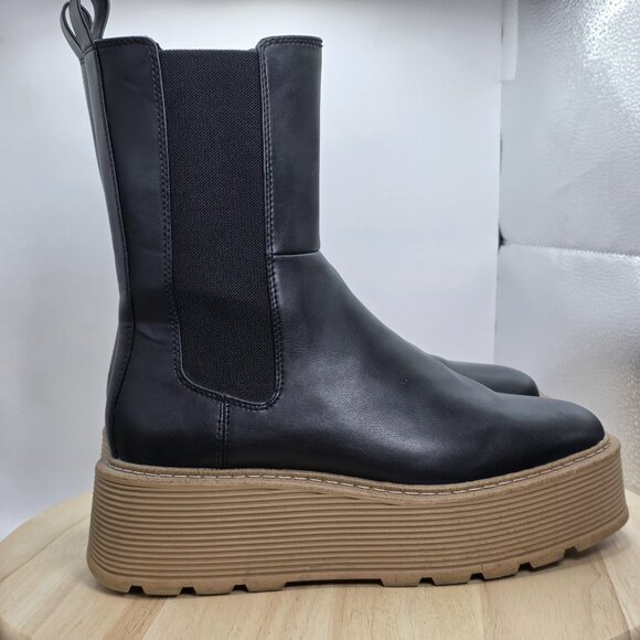 Womens Szie 8 - H&M platform Chelsea boots - black upper and a beige/gum sole - Picture 3 of 10